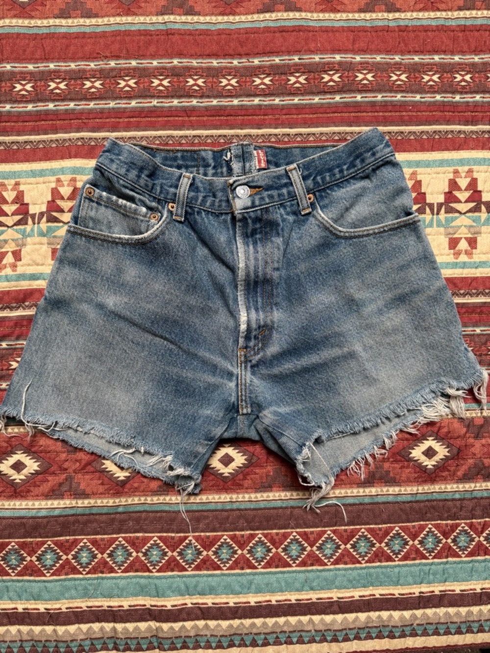 Levi's vintage Denim High-Rise Shorts size 27